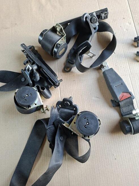 Starocie z garażu -pasy bezpieczeństwa PRL