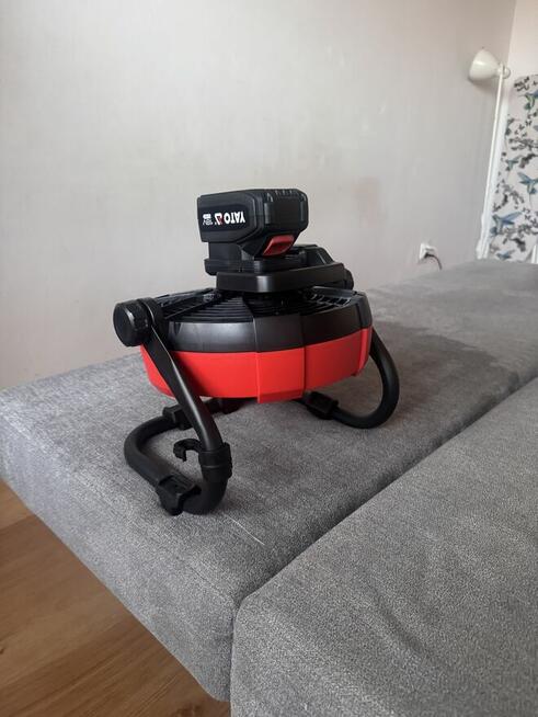 Pranie kanap, tapicerki, siedzeń samochodowych