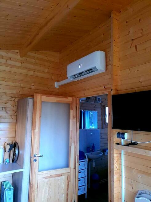 Działka z 3 domkami letniskowymi Siemiany nad JEZIORAKIEM