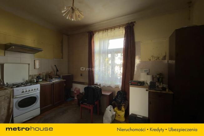 Działka budowlana z domem do remontu lub rozbiórki