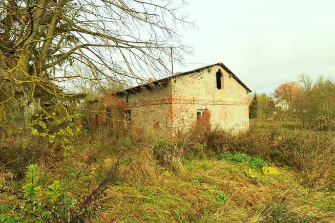 Kompleks działek z zabudową z 1890 roku