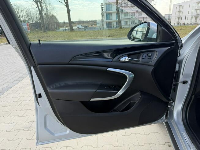 Opel Insignia 2.0 CDTI / 140KM LED Nawigacja Tempomat Czujniki Parkowania