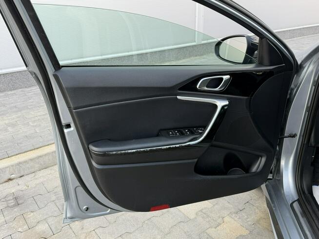 Kia Pro Cee'd 1.6 CRDI / 136KM GT-LINE Full LED Automat Nawigacja Kamera Asystent Pa