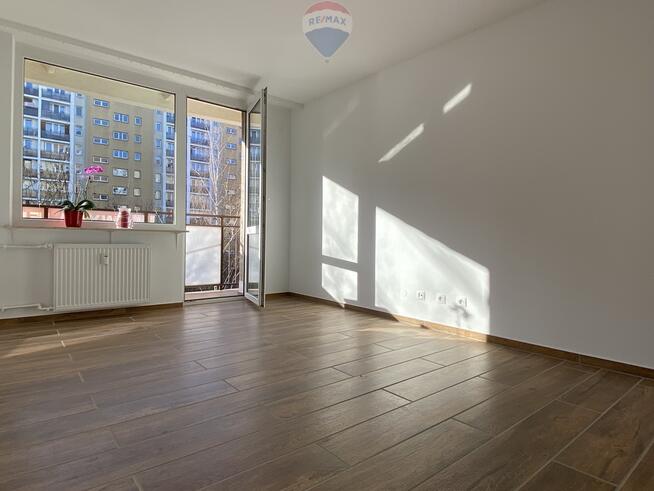 Do wynajęcia jasne słoneczne mieszkanie z balkonem