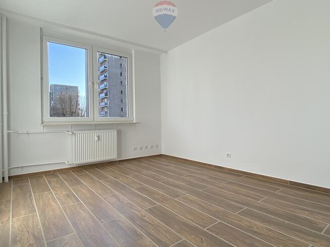 Do wynajęcia jasne słoneczne mieszkanie z balkonem