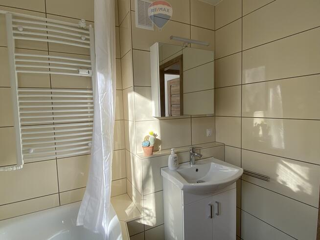 Do wynajęcia jasne słoneczne mieszkanie z balkonem