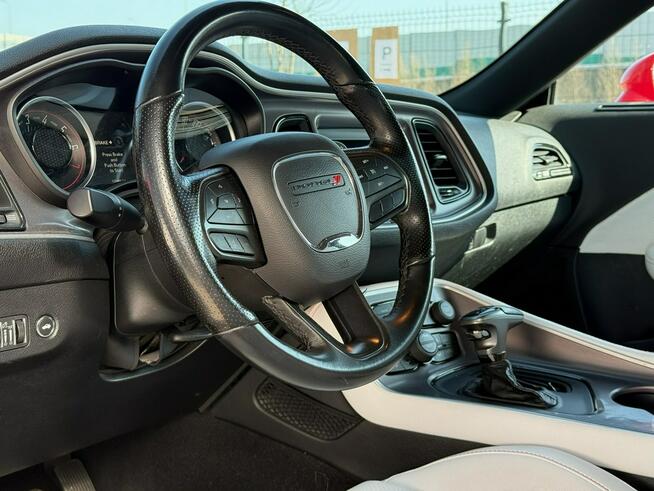 Dodge Challenger Zamiana na tańsze auto – dopłata z Twojej strony