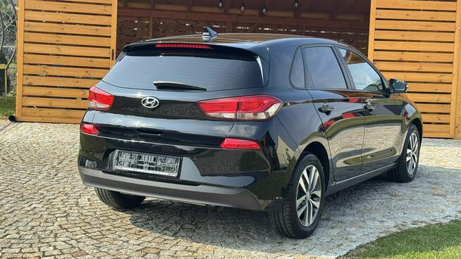 Hyundai i30 1.4 Benz 100KM z Niemiec,5 Drzwi, Alu, Grz.fotele i kier. NAVI, KAMERA