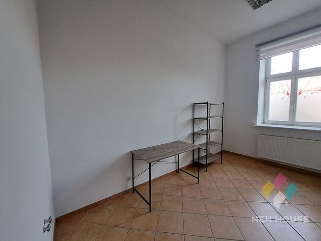 Lokal usługowo-biurowy w Śródmieściu, parter