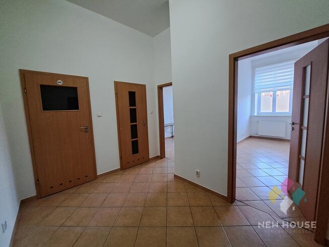 Lokal usługowo-biurowy w Śródmieściu, parter