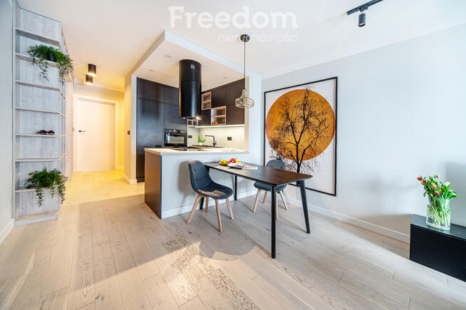 3 pokoje, nowoczesne umeblowane, Rondo Wiatraczna.