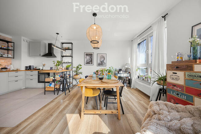 Dwupoziomowe 85 m² + antresola i 2 balkony