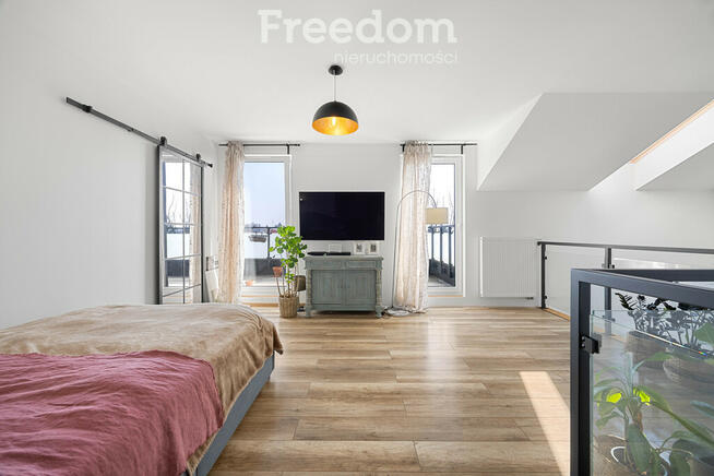 Dwupoziomowe 85 m² + antresola i 2 balkony