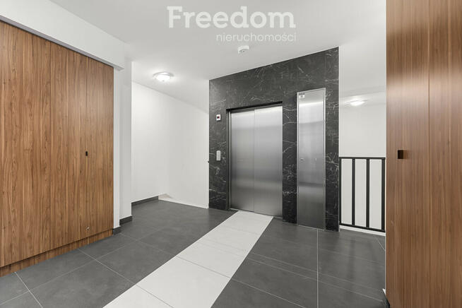 Dwupoziomowe 85 m² + antresola i 2 balkony