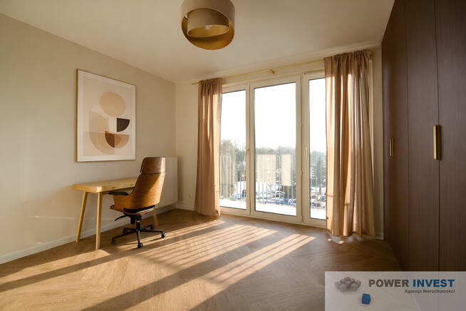 3 POK PREMIUM + 2 m. postojowe | Głowackiego, UKEN