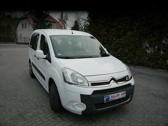 Citroen Berlingo 1.6mpi Multispace Stan b.dobry bezwypadkowy z Niemiec Gwarancja 12mcy