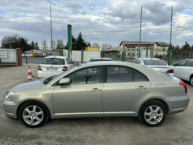 Toyota Avensis 2.0 benzyna/Bogata wersja/Historia serwisowa/Zamiana/Kredyt