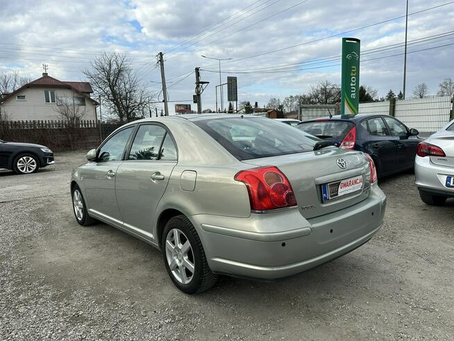 Toyota Avensis 2.0 benzyna/Bogata wersja/Historia serwisowa/Zamiana/Kredyt