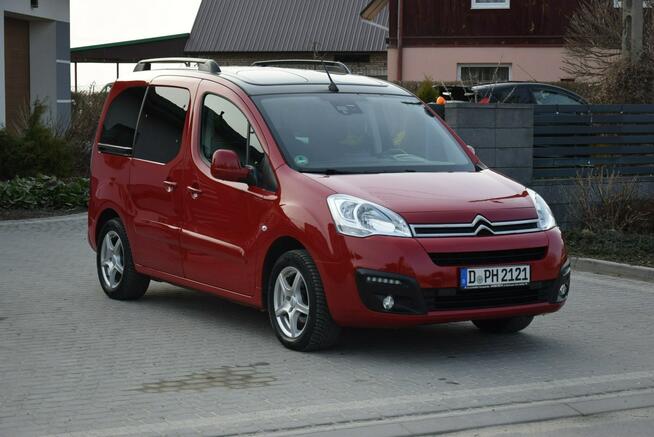 Citroen Berlingo 1.6HDI 2018r/ Serwis/ Panorama/ Klimatronik/ 5-Osobowy/ Sprowadzony