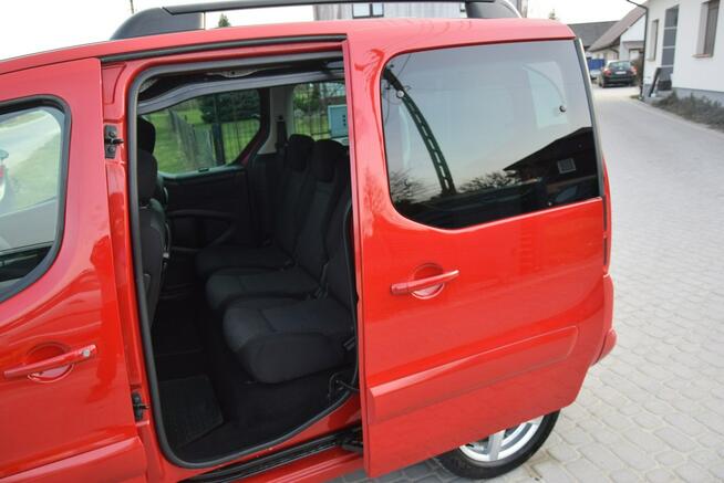 Citroen Berlingo 1.6HDI 2018r/ Serwis/ Panorama/ Klimatronik/ 5-Osobowy/ Sprowadzony