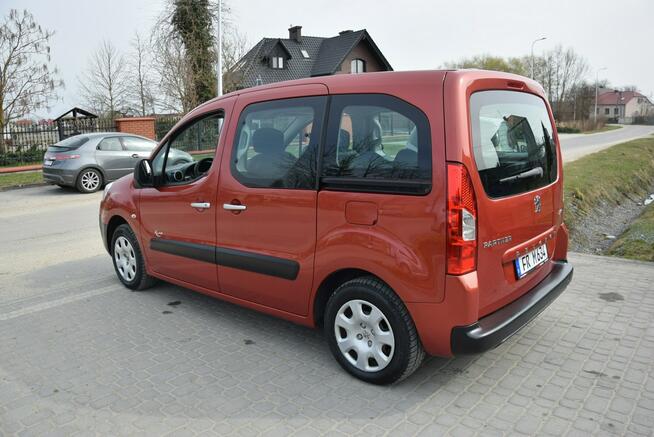 Peugeot Partner 1.6 HDI/ Berlingo/ 5-Osobowy/ Klima/ 195 TYS KM/ Sprowadzony/ Opłacony