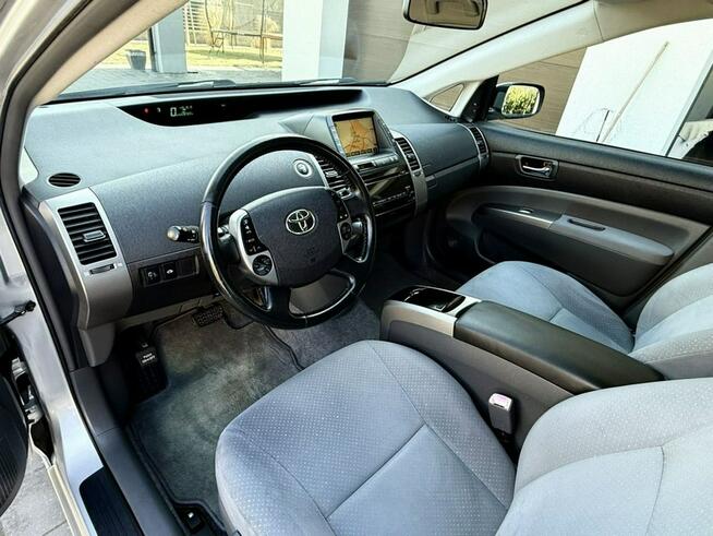 Toyota Prius 1.5 HSD Navi Hands Free JBL