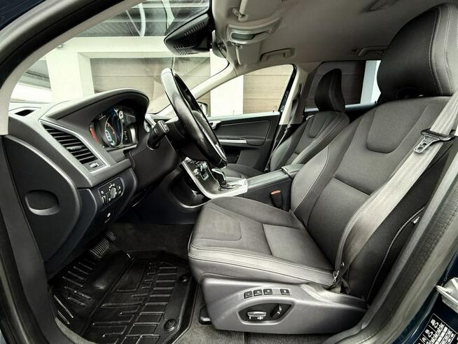 Volvo XC 60 2.0D4 181KM Blis As.Pasa Grz.Fotele Pamięć Klapa Webasto