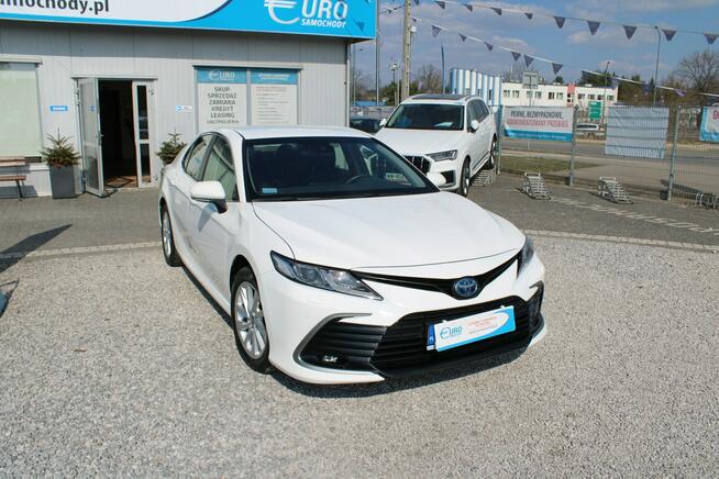 Toyota Camry 2.5 Hybrid e-CTV Comfort F-vat Kamera netto 75528 PLN Gwarancja