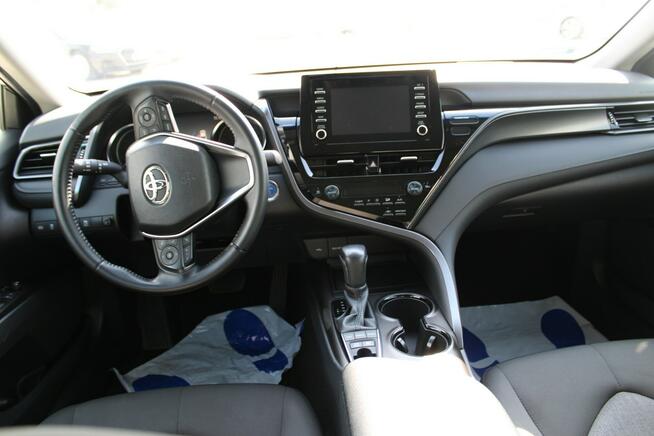 Toyota Camry 2.5 Hybrid e-CTV Comfort F-vat Kamera netto 75528 PLN Gwarancja