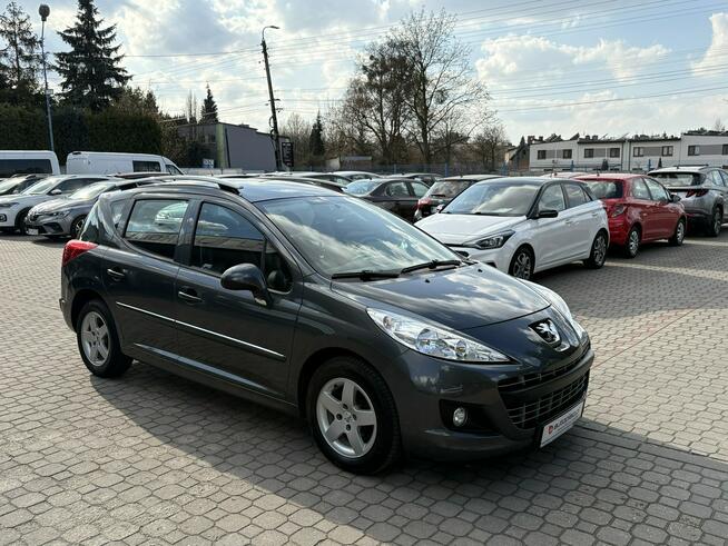 Peugeot 207 SW Rezerwacja