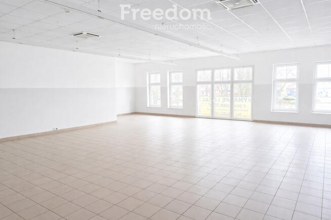 Lokal usługowy w centrum - Rynek