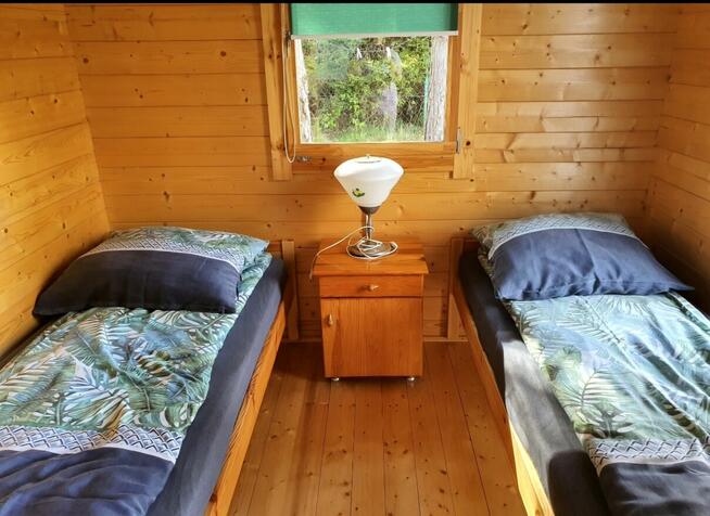 Działka z 3 domkami letniskowymi Siemiany nad JEZIORAKIEM