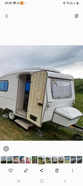 Przyczepa kempingowa.