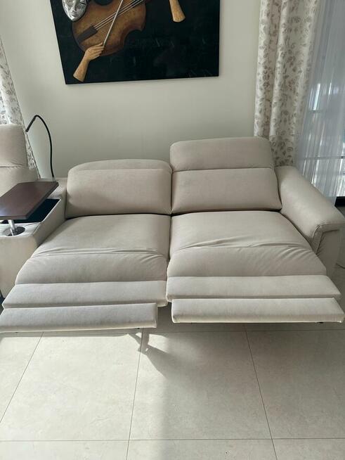 Narożnik Bydgoskie Meble model MIA, elekt. fotele jak nowy