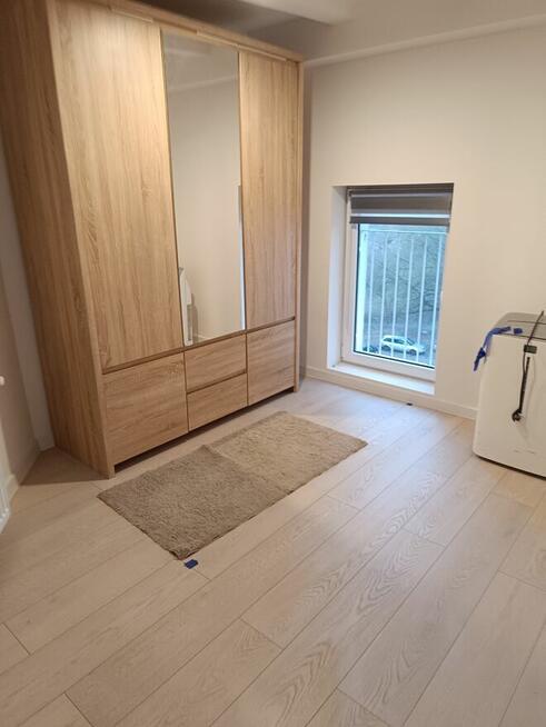 mieszkanie w centrum z pewnym miejscem parkingowym