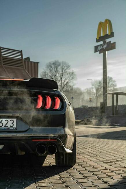 Wynajem Samochod Ford Mustang GT 5.0 - Wypożyczalnia DRIVE I