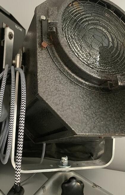 Lampa teatralna PRL loft