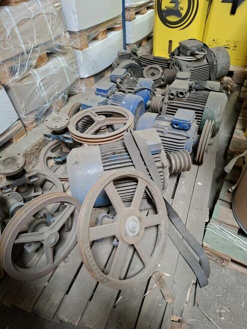 ZESTAW SILNIKÓW ELEKTRYCZNYCH 3-FAZOWYCH + KOŁA PASOWE