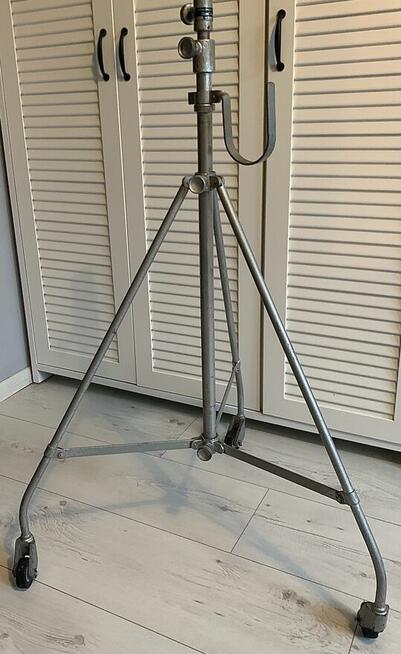 Lampa teatralna podłogowa 1963 r zabytek PRL loft