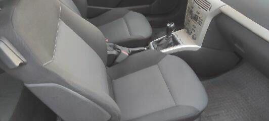 Astra GTC 1.6 benzyna