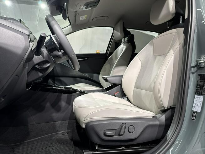 Kia Niro Nowy VAT23% EV 64,8 kWh L+TECH+HP 204KM automat 2023 r., salon PL