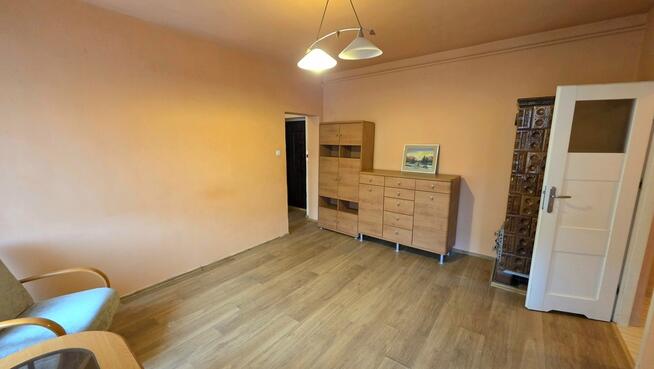 Odrestaurowana kamienica, 2 pok. I piętro