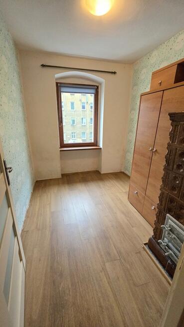 Odrestaurowana kamienica, 2 pok. I piętro