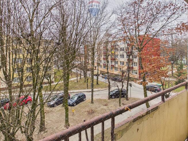 Świdnik: 2 pokoje, osobna kuchnia, balkon