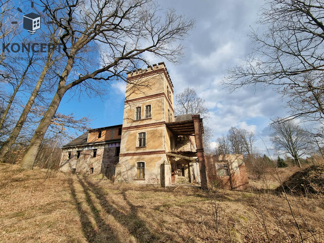 Pałacyk myśliwski w Staniszowie.