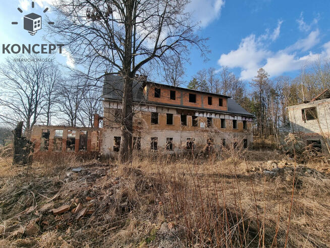 Pałacyk myśliwski w Staniszowie.