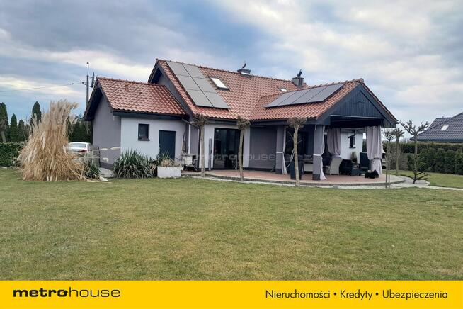 Dom z ogrodem 1350 m², gotowy do zamieszkania