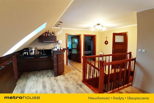 DOM Z DUSZĄ NIEDALEKO MORZA