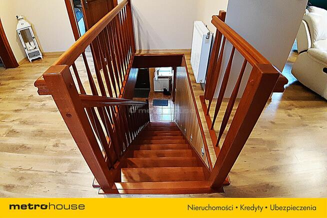 DOM Z DUSZĄ NIEDALEKO MORZA