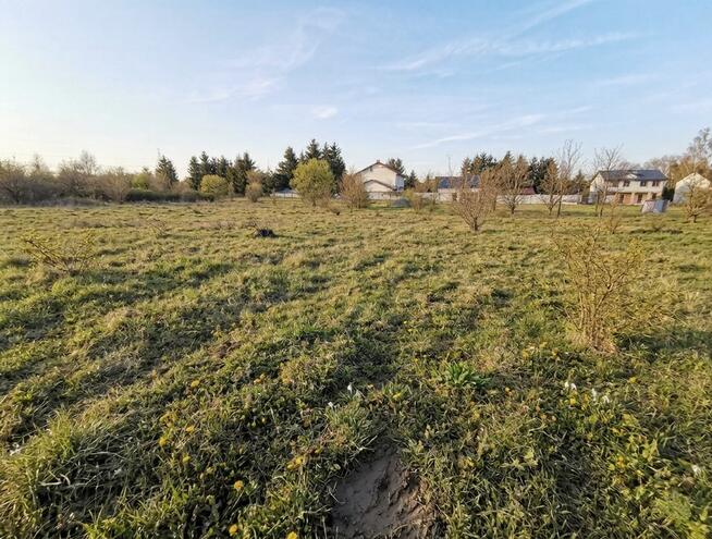 Przestronne działki budowlane w Kiekrzu